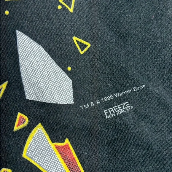 Vintage 1996 TAZ Space Jam T-Shirt - Picture 4 of 4